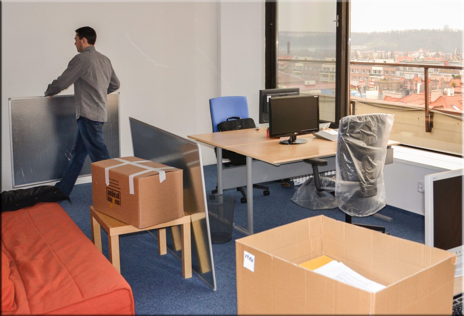 Office Relocation with Packing Services in Bahrain