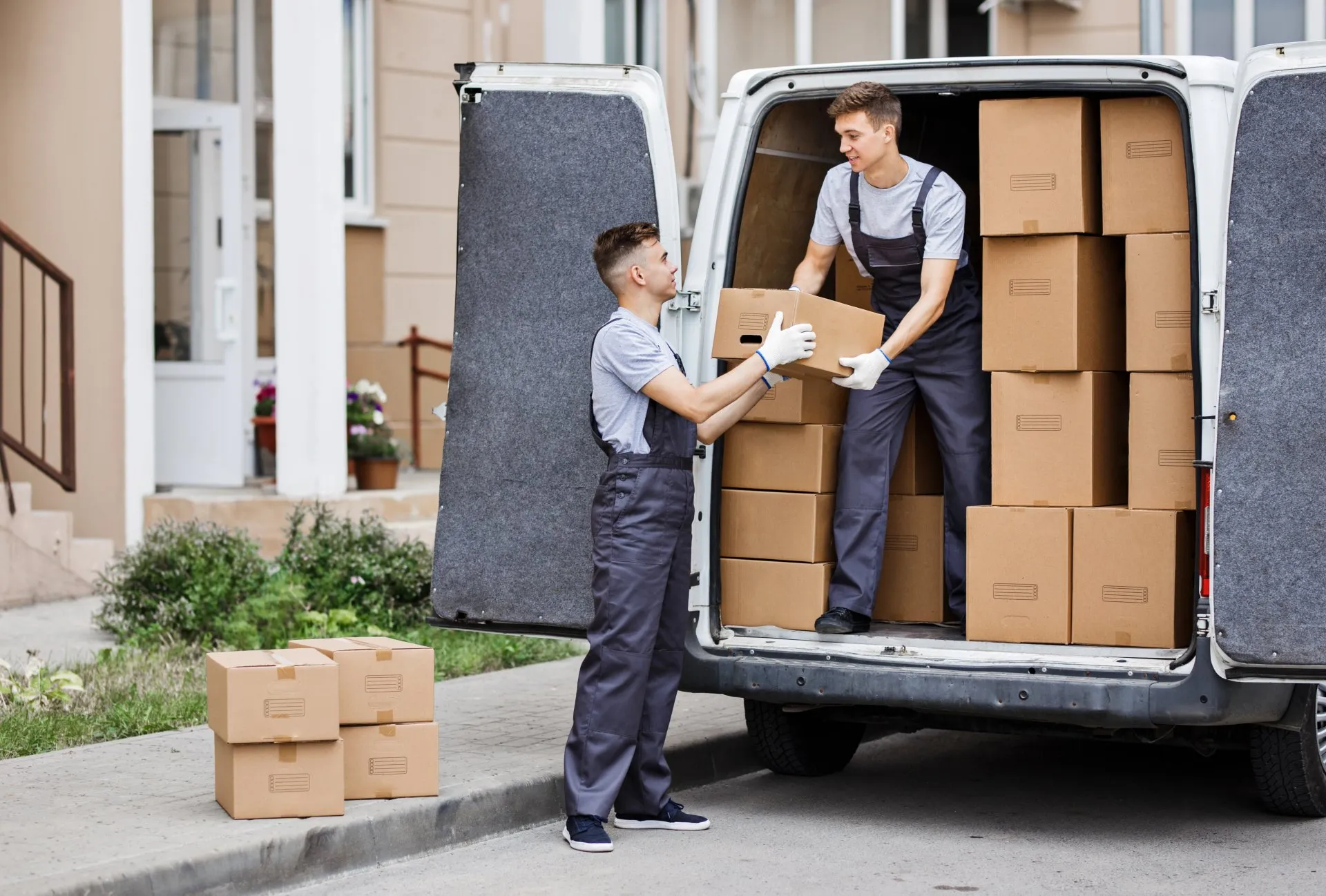 Packers and Movers Near Me: Your Comprehensive Guide to Choosing the Best